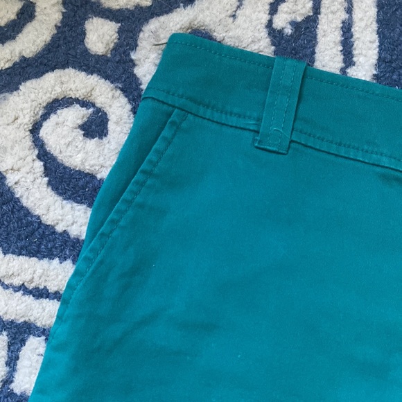 EUC New York & Company Shorts, Teal, Size 10 - Picture 7 of 15